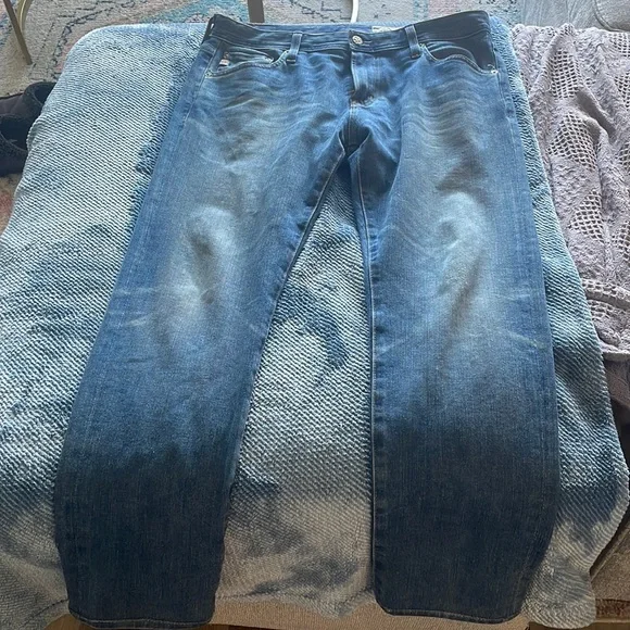 AG Jeans - Picture 1 of 4
